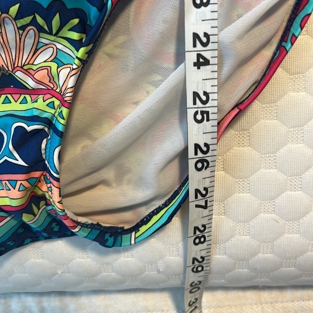 ⭐️24th & Ocean, One-Piece, Small, Vibrant, Excellent Condition - Picture 4 of 8